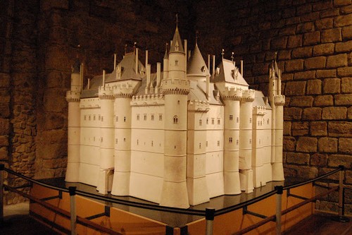 Макет замка Лувр