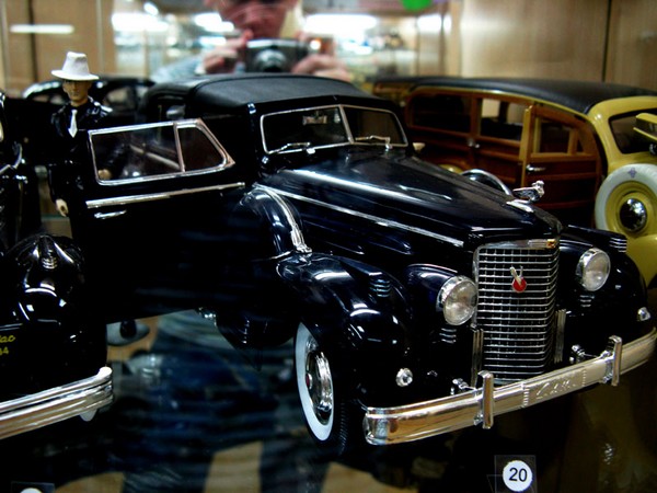 Музей истории автомобилей в моделях, Украина, Киев