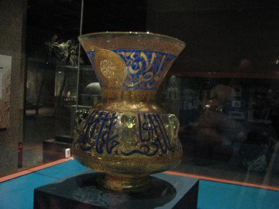 Древняя ваза