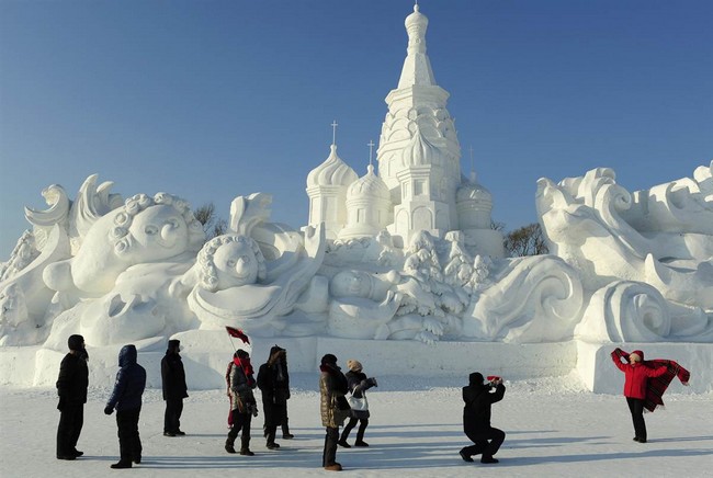Фестиваль ледяных скульптур