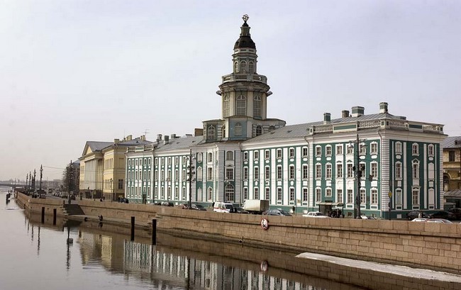 Кунсткамера в Петербурге