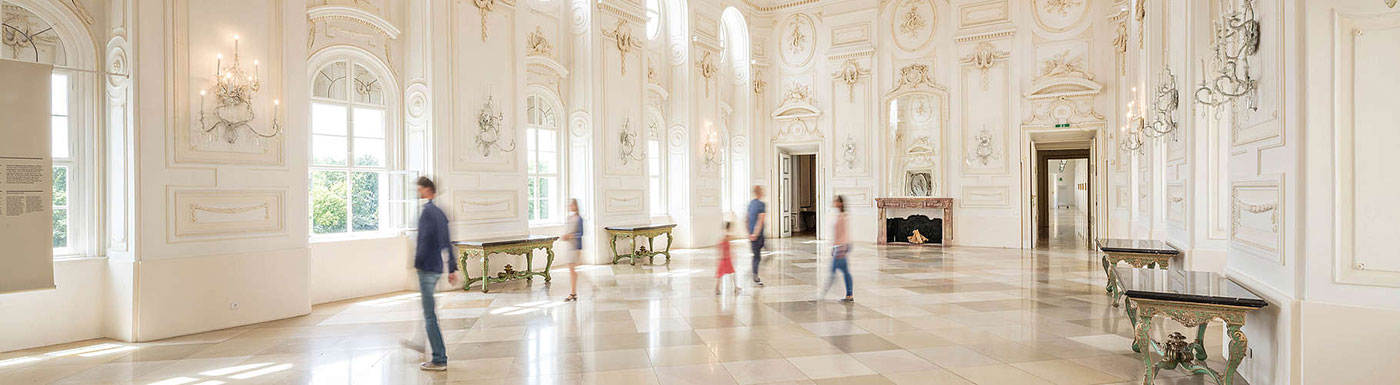 Один из залов дворца Шенбрунна, Австрия, Вена