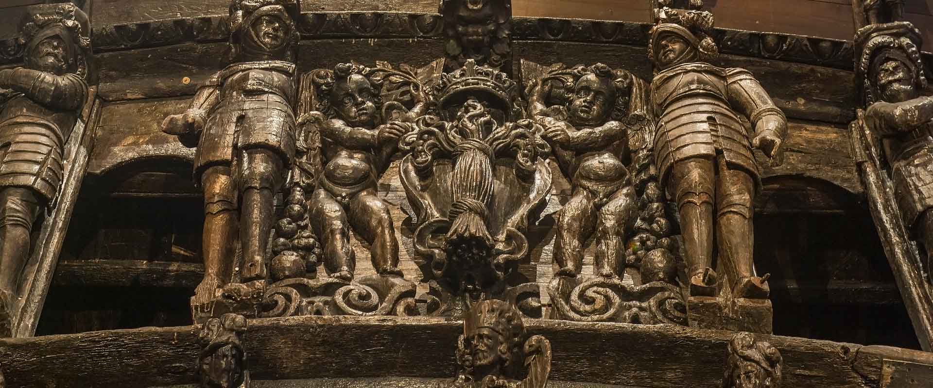 Музей Васа, фото корабля вблизи, орнамент на корабле